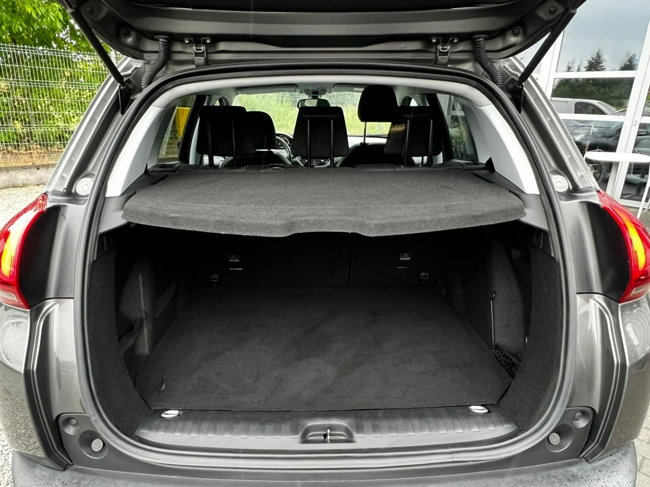 Peugeot 2008 - Zdjęcie 12