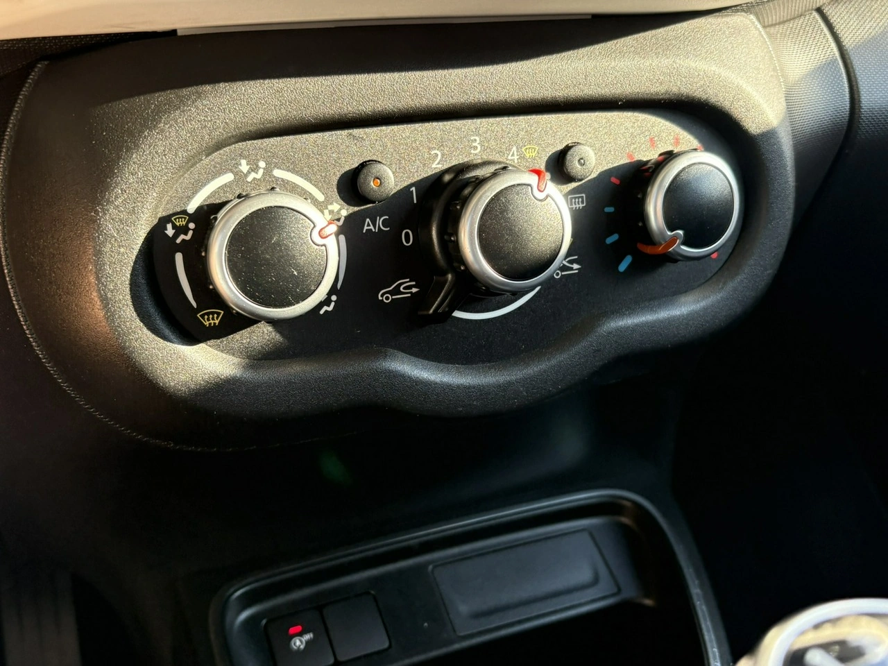 Renault Twingo - Zdjęcie 18