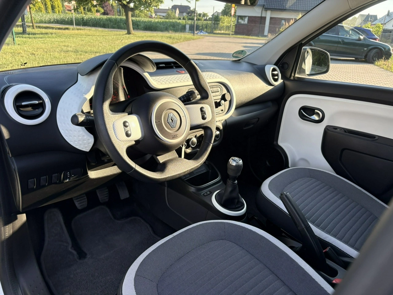 Renault Twingo - Zdjęcie 24