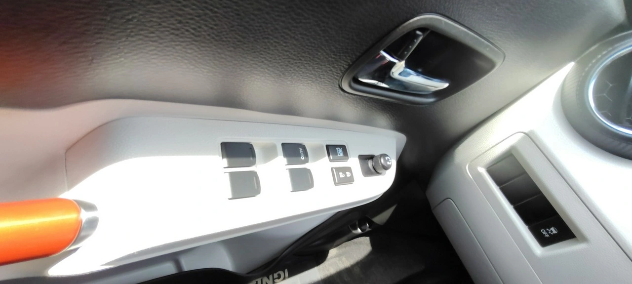 Suzuki Ignis - Zdjęcie 15