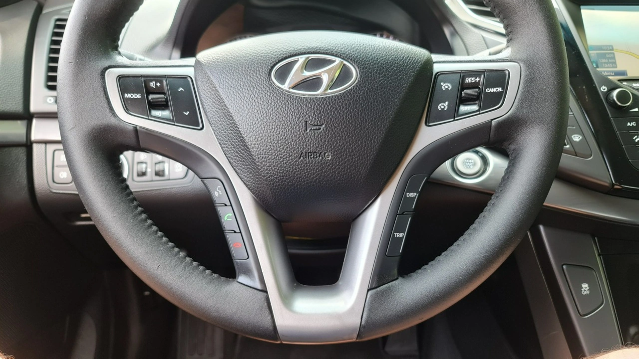 Hyundai i40 - Zdjęcie 16