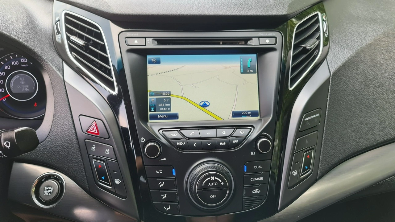 Hyundai i40 - Zdjęcie 19