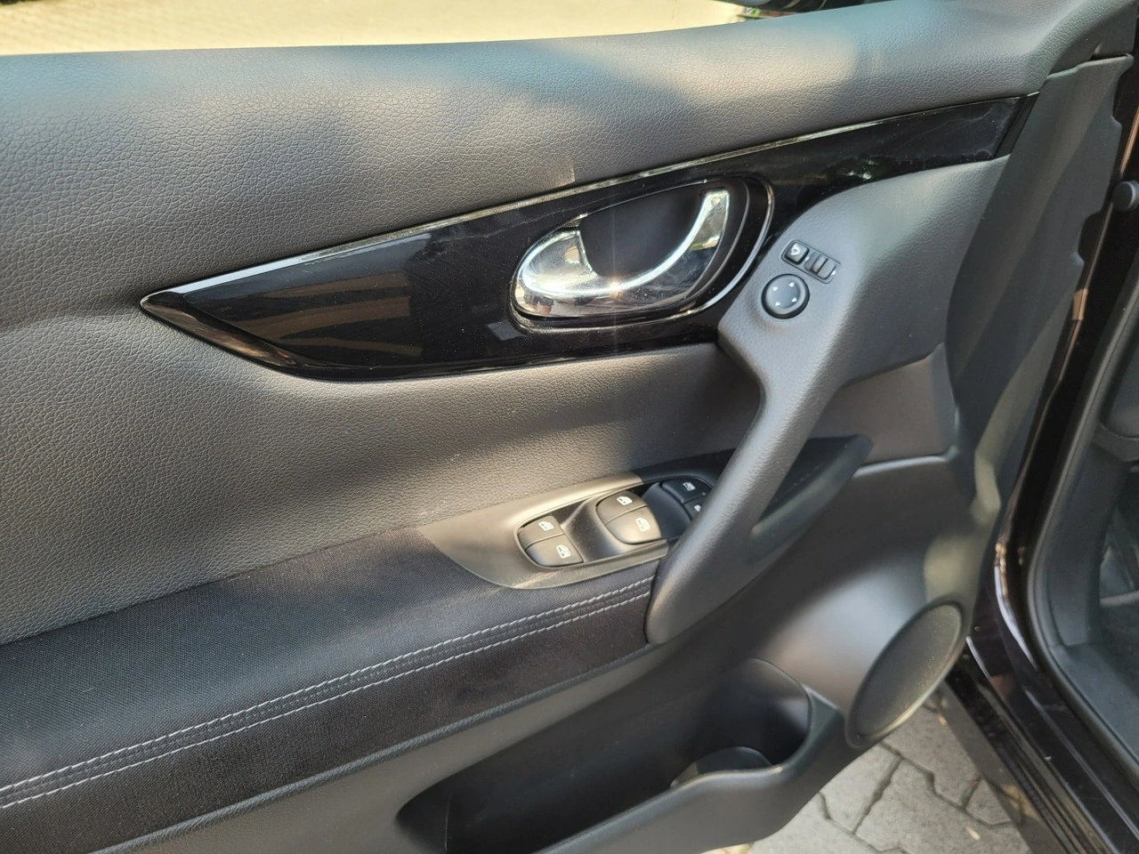Nissan Qashqai - Zdjęcie 9