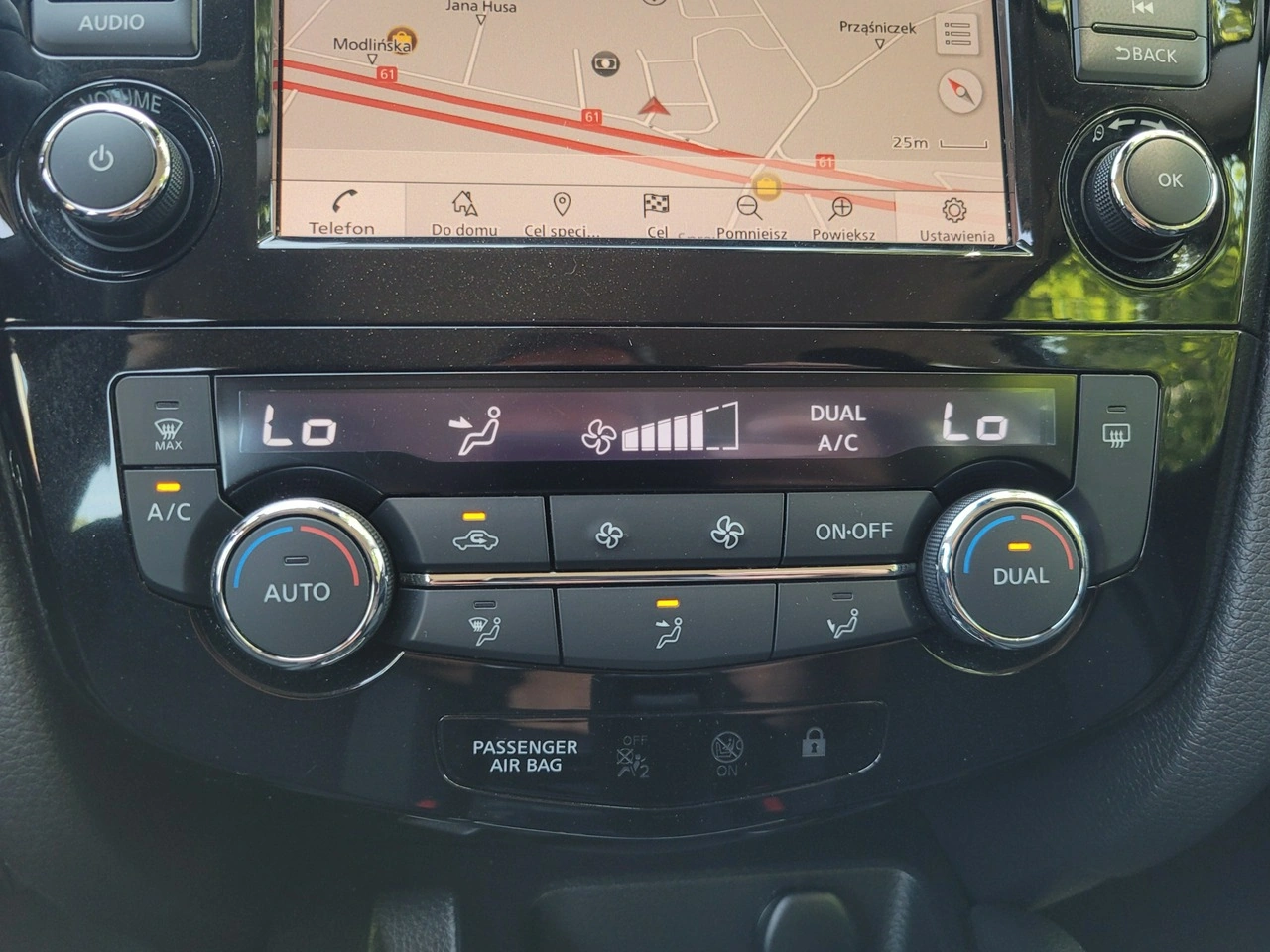 Nissan Qashqai - Zdjęcie 16