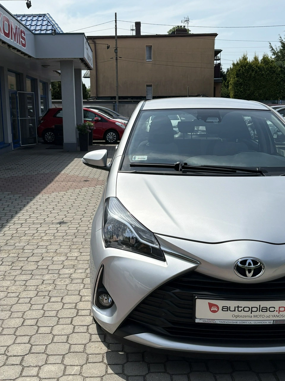 Toyota Yaris - Zdjęcie 10