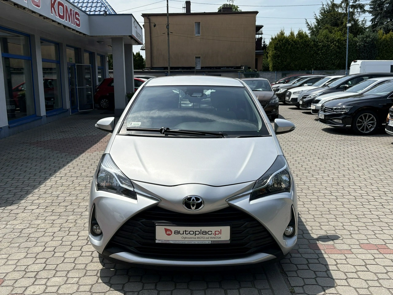 Toyota Yaris - Zdjęcie 2