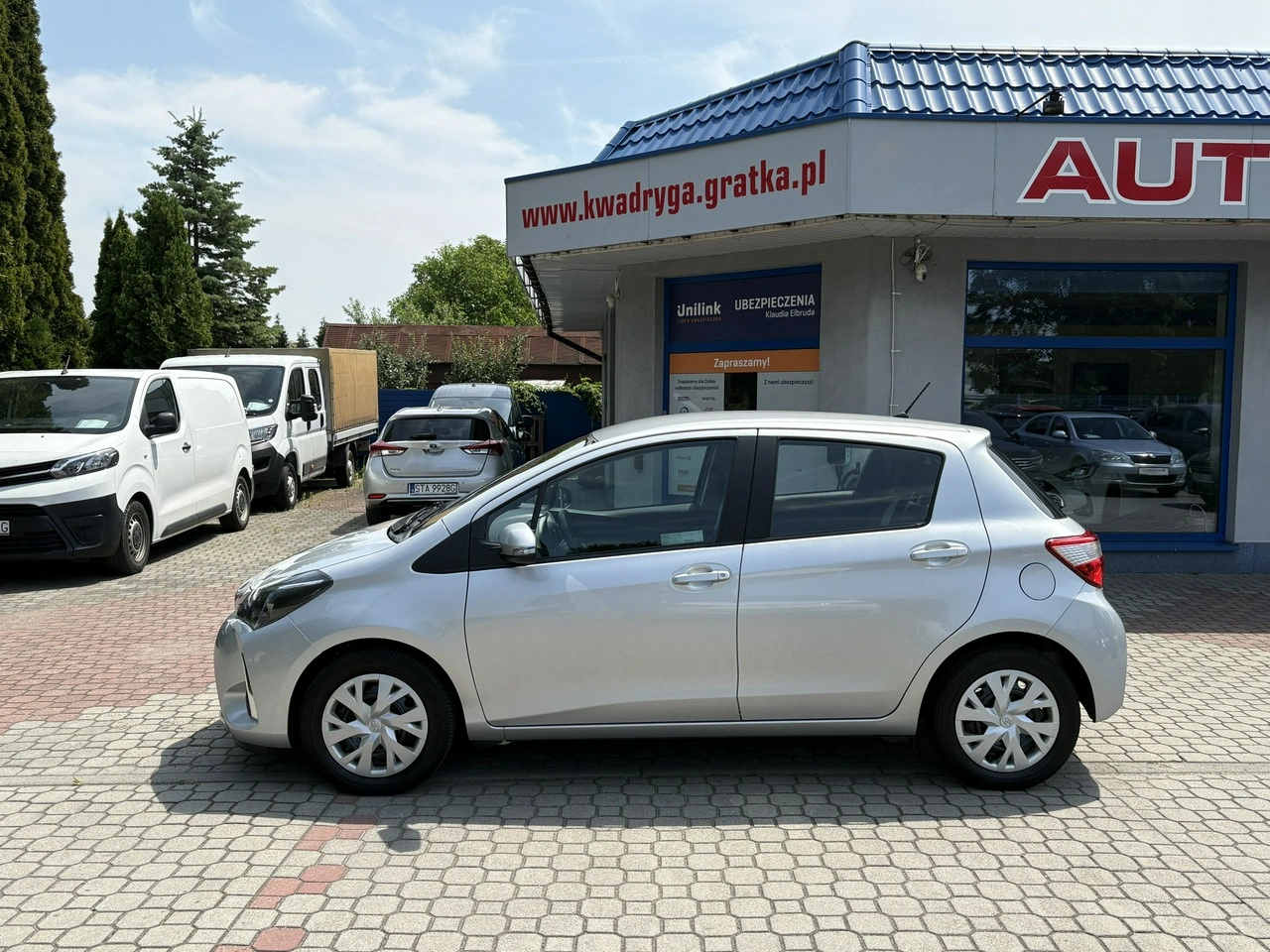 Toyota Yaris - Zdjęcie 8