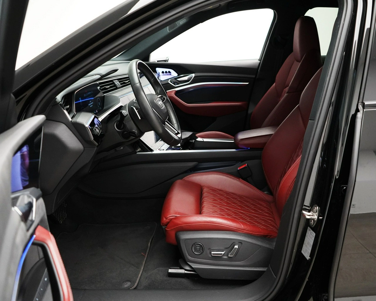 Audi e-tron - Zdjęcie 8