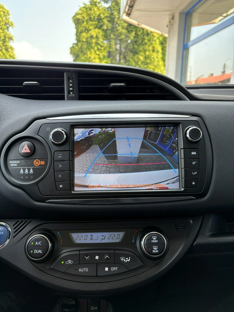 Toyota Yaris - Zdjęcie 25