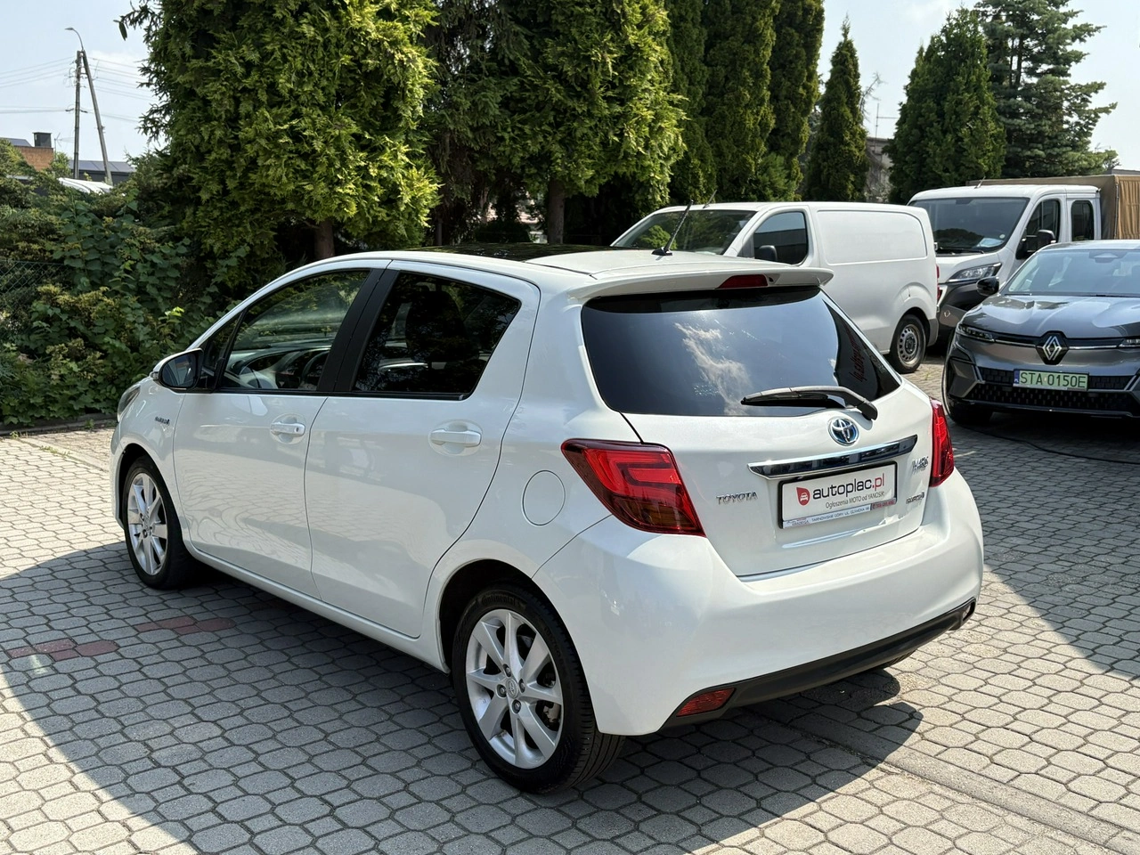 Toyota Yaris - Zdjęcie 7