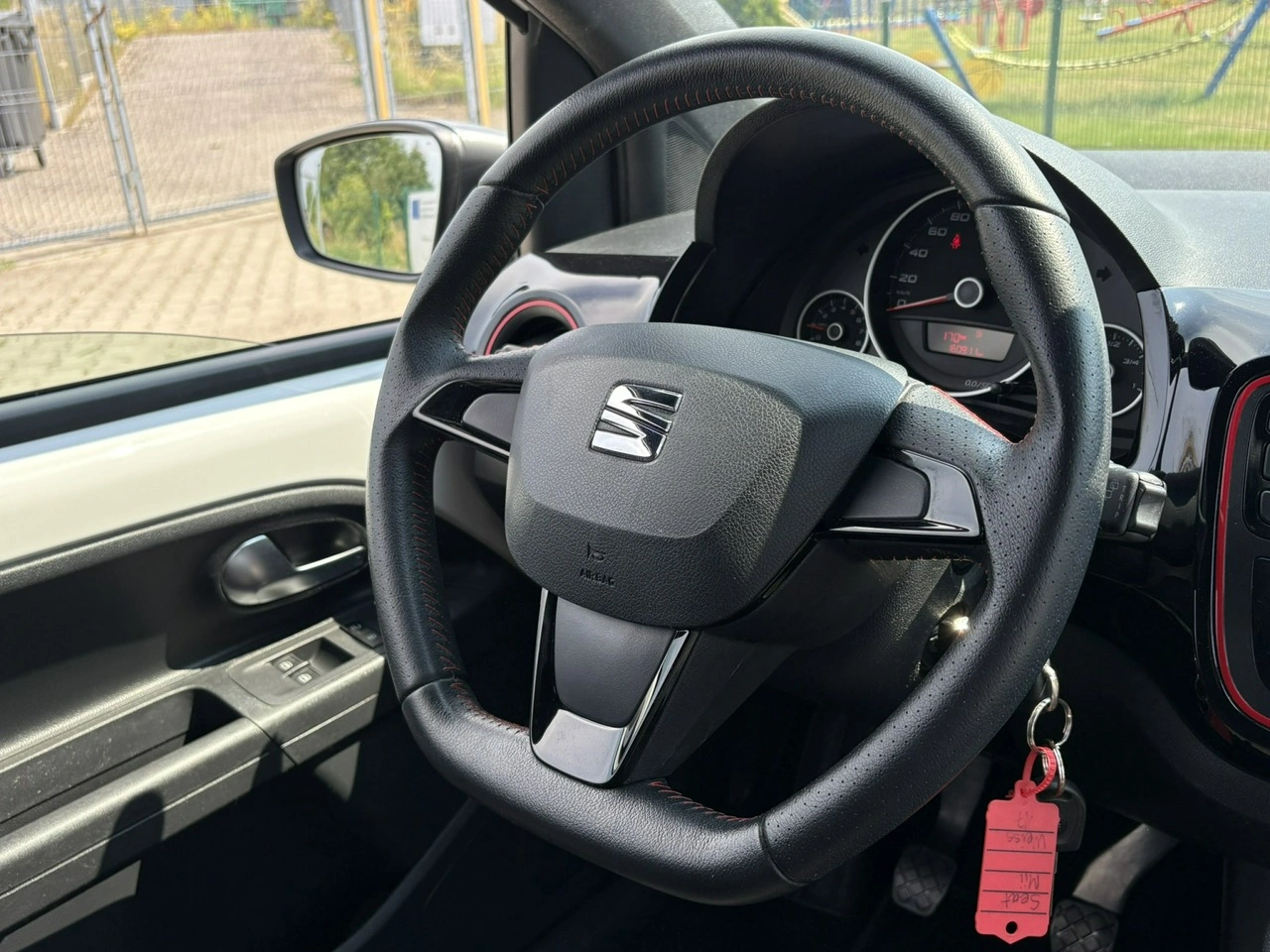 Seat Mii - Zdjęcie 17