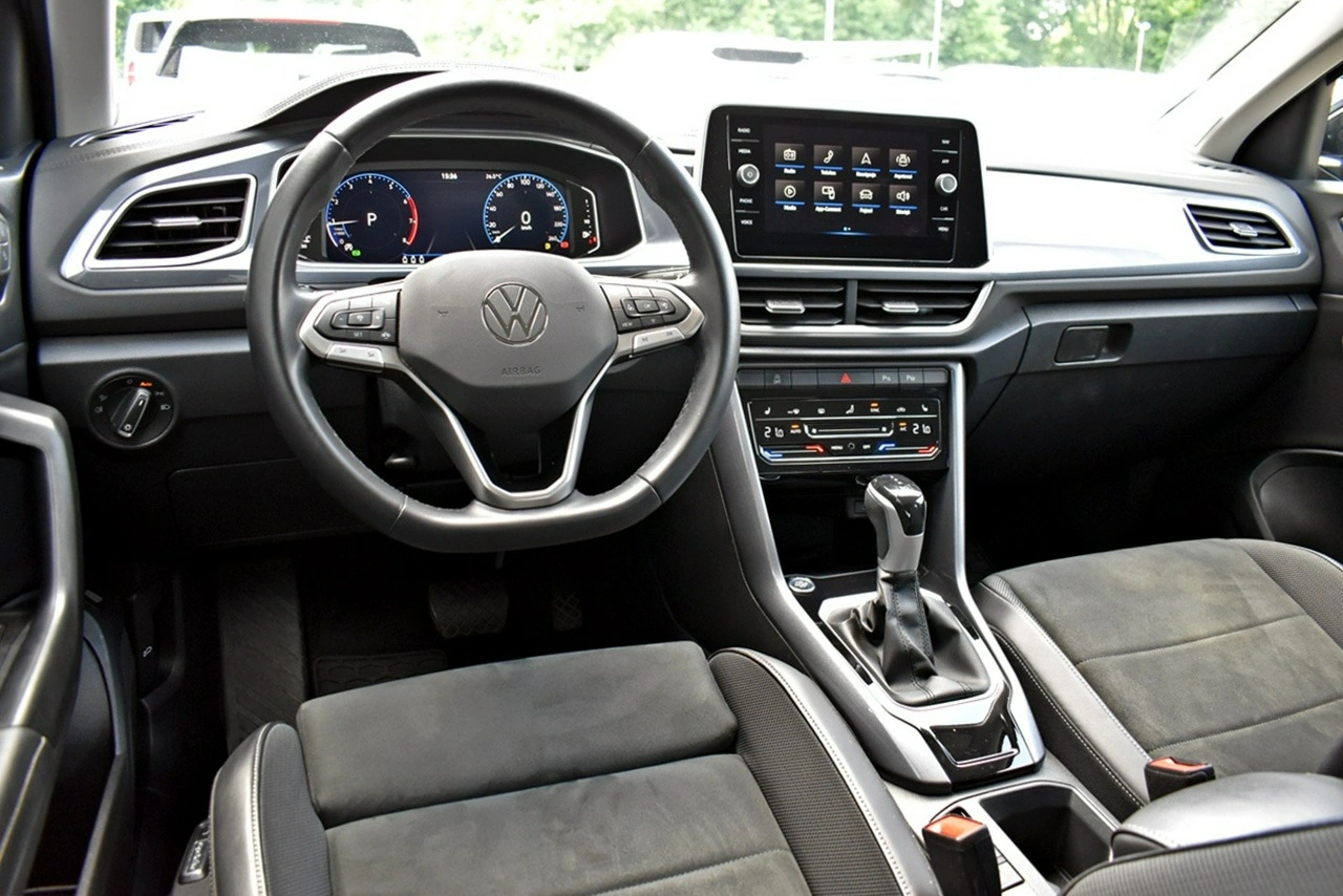Volkswagen T-Roc - Zdjęcie 12
