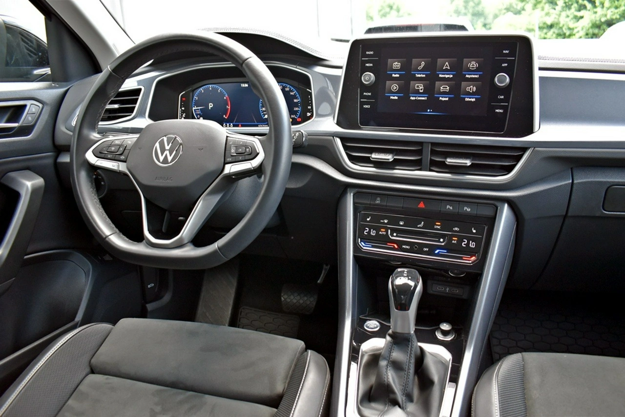 Volkswagen T-Roc - Zdjęcie 16