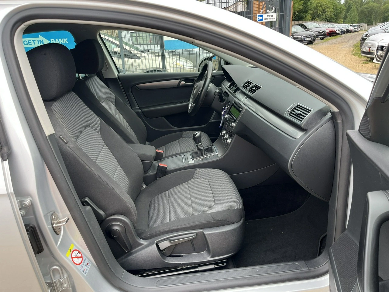 Volkswagen Passat - Zdjęcie 15