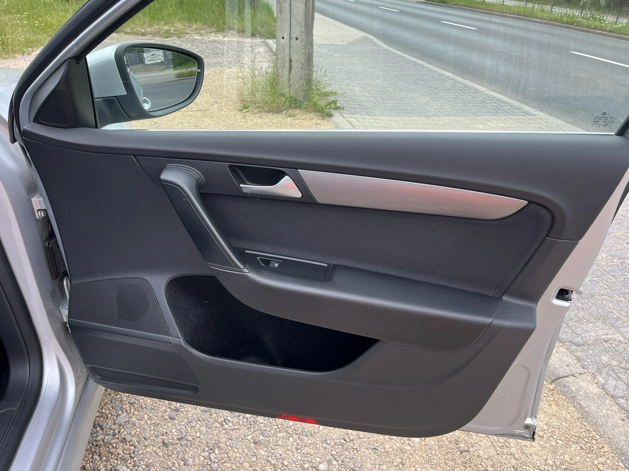 Volkswagen Passat - Zdjęcie 16