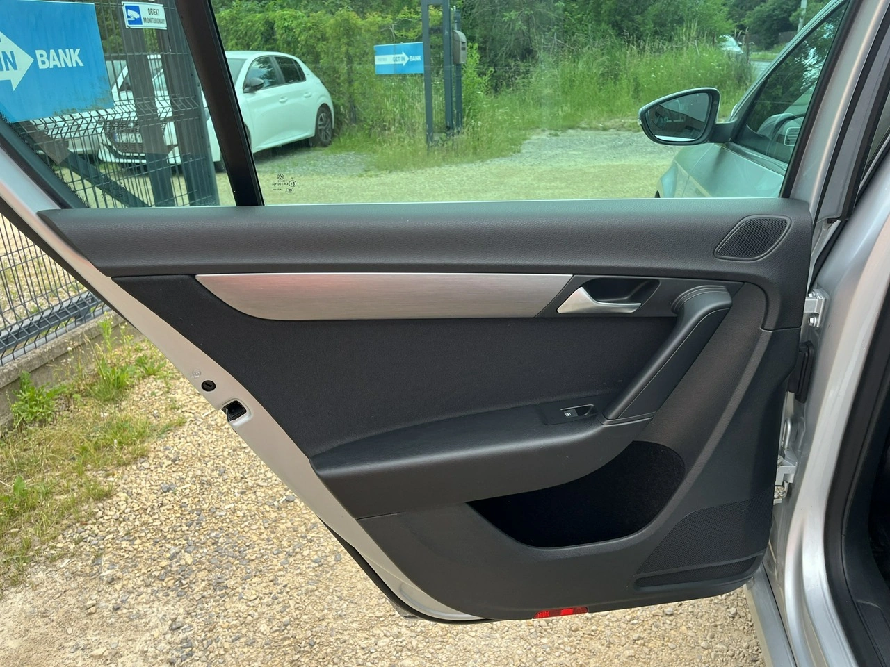 Volkswagen Passat - Zdjęcie 22