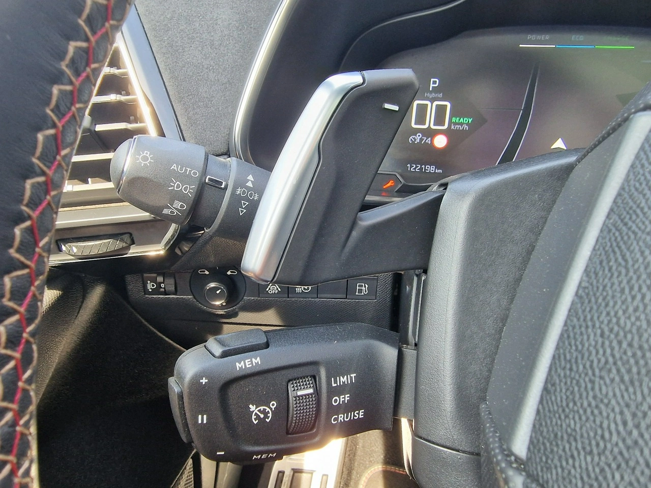 DS Automobiles DS 7 Crossback - Zdjęcie 27