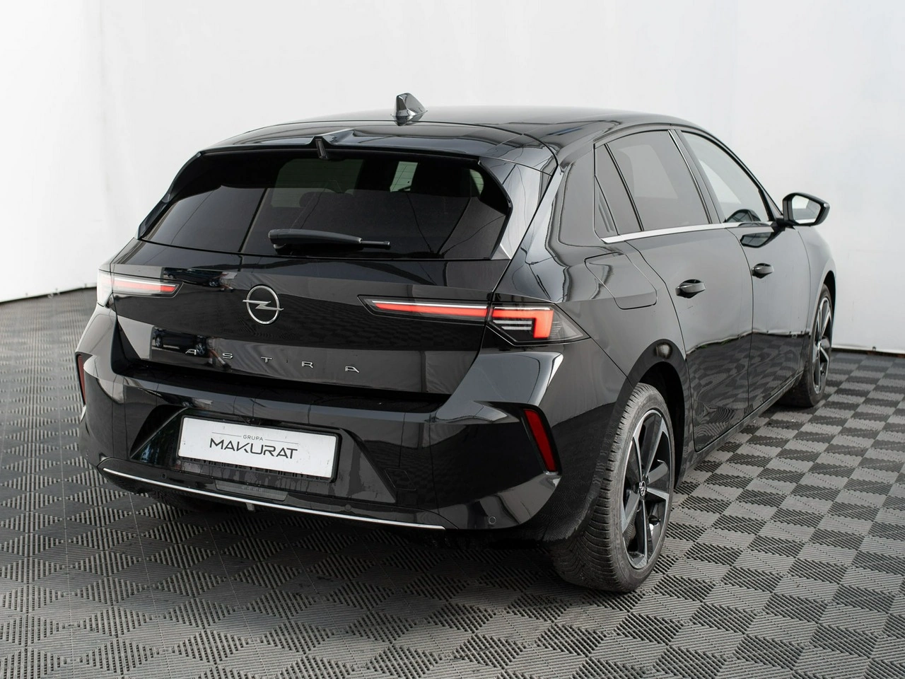 Opel Astra - Zdjęcie 4