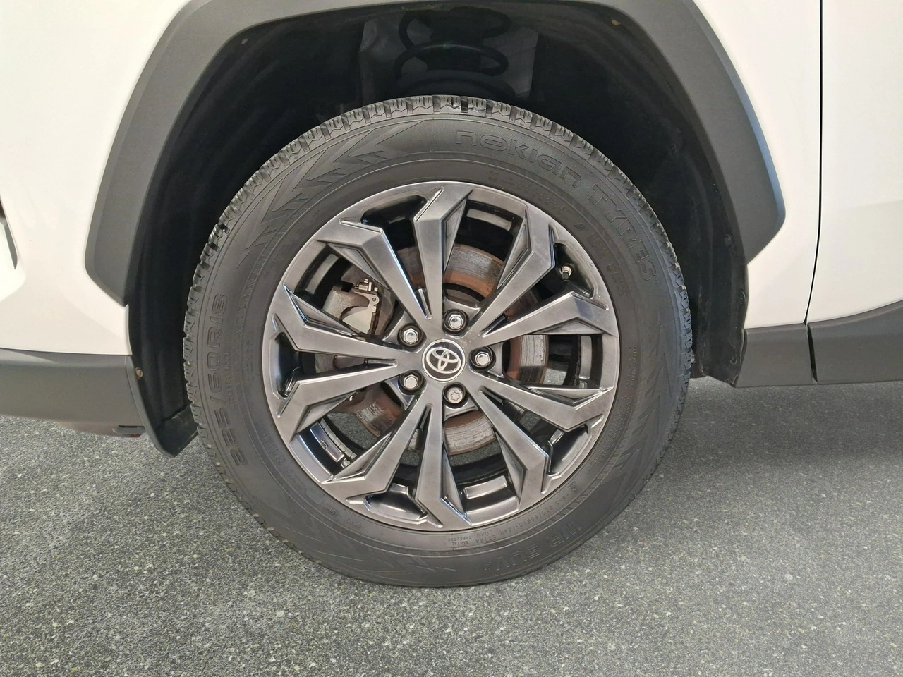 Toyota RAV-4 - Zdjęcie 10