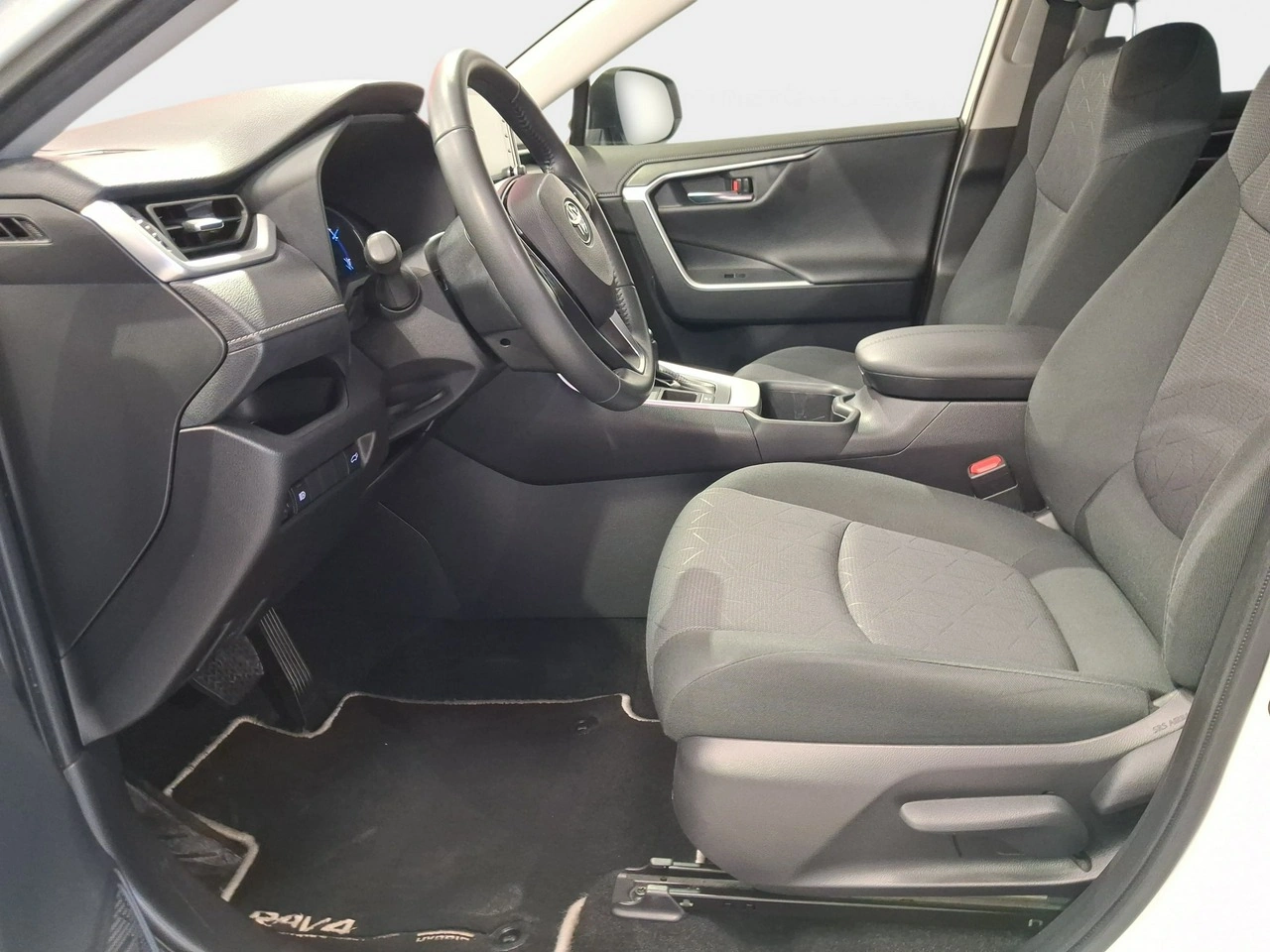 Toyota RAV-4 - Zdjęcie 13