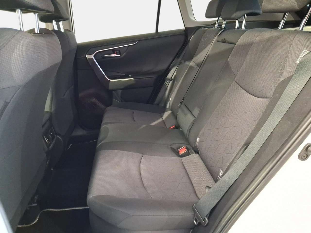 Toyota RAV-4 - Zdjęcie 15