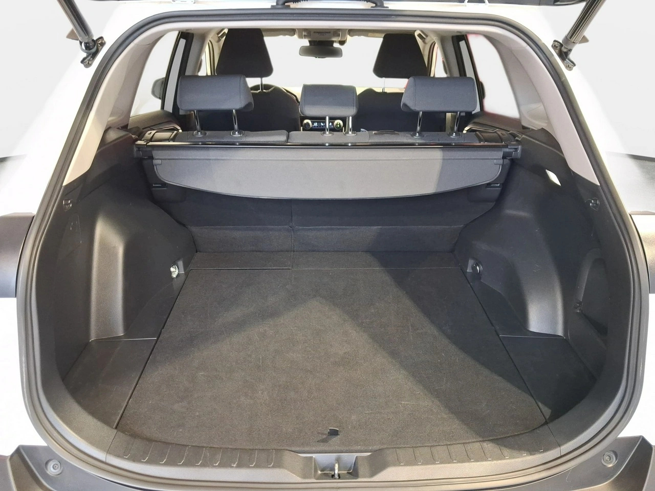 Toyota RAV-4 - Zdjęcie 16