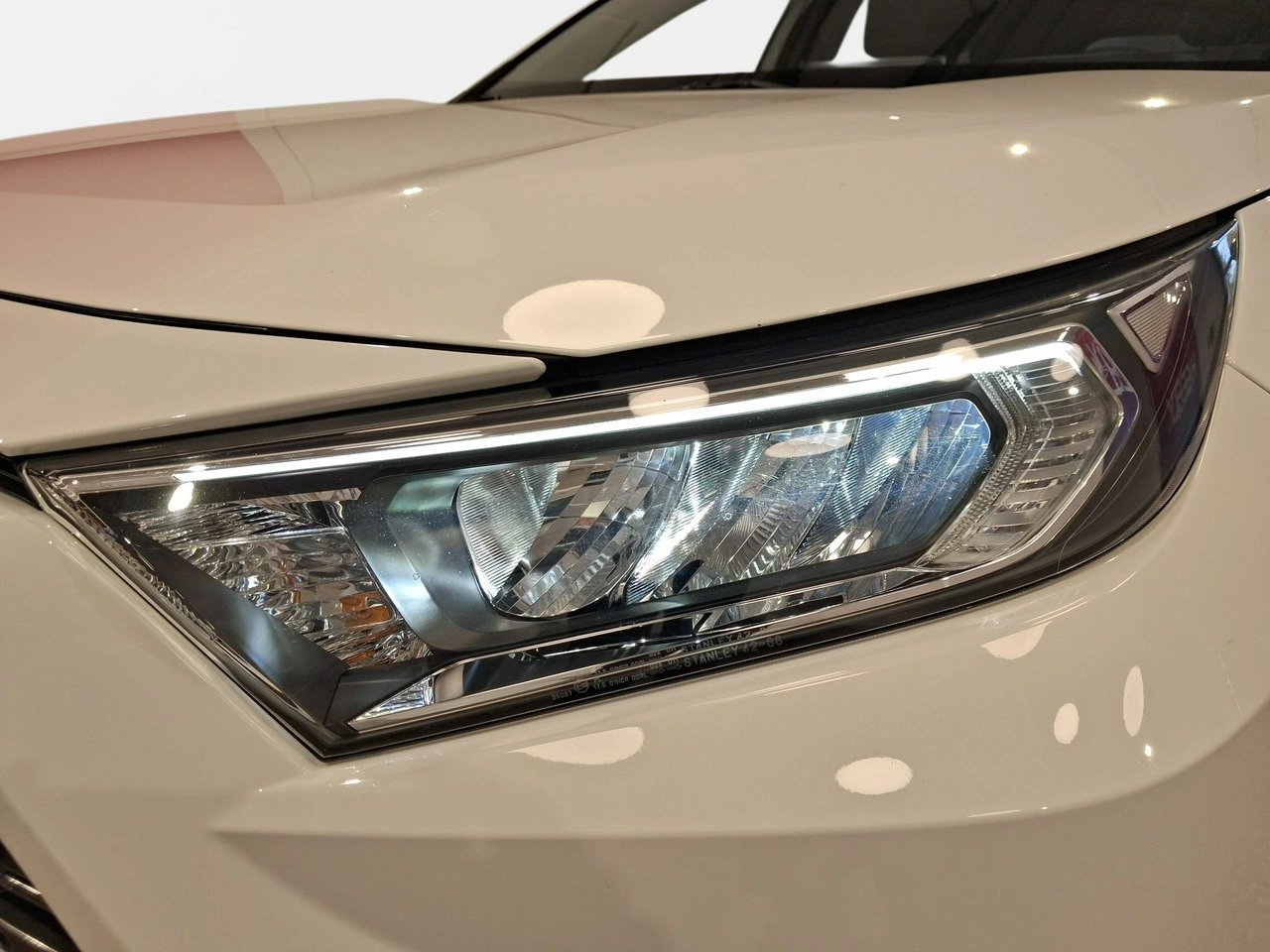 Toyota RAV-4 - Zdjęcie 8