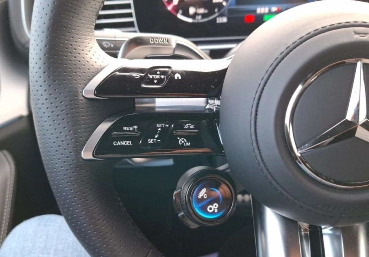 Mercedes-Benz GLE - Zdjęcie 27