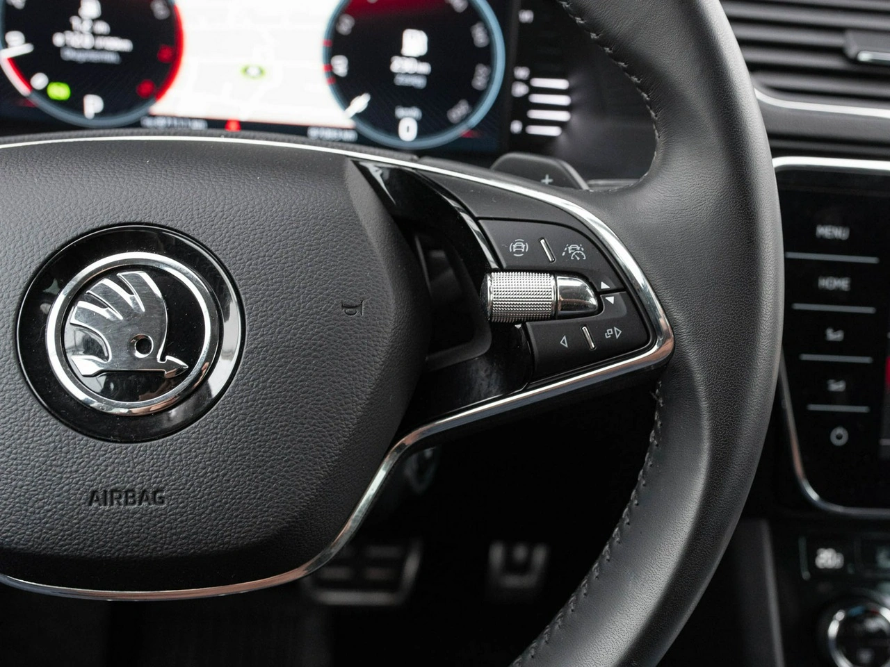 Skoda Superb - Zdjęcie 13