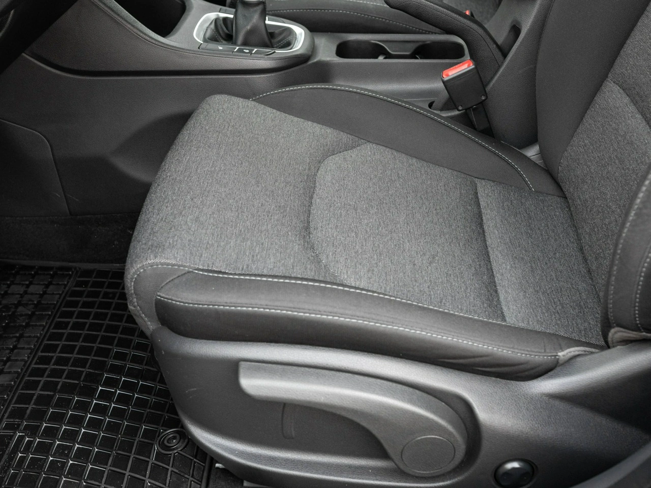 Hyundai i30 - Zdjęcie 9