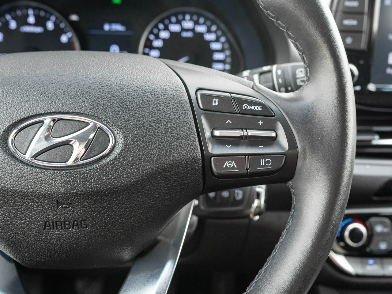 Hyundai i30 - Zdjęcie 13
