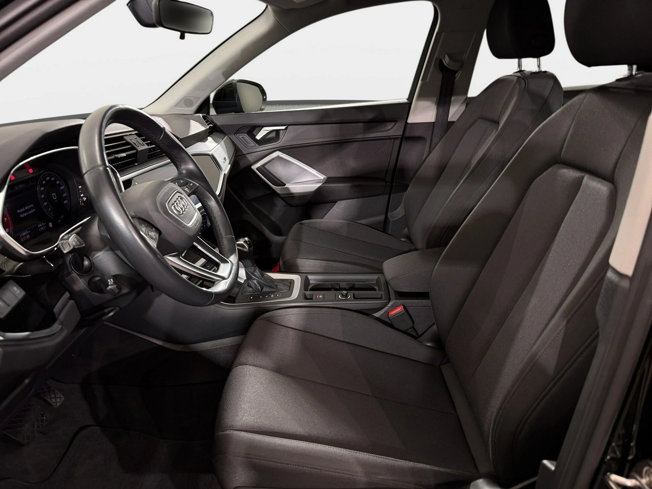 Audi Q3 - Zdjęcie 11