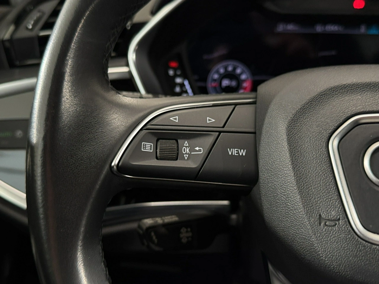Audi Q3 - Zdjęcie 16