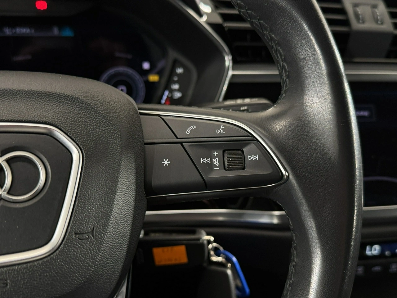 Audi Q3 - Zdjęcie 17