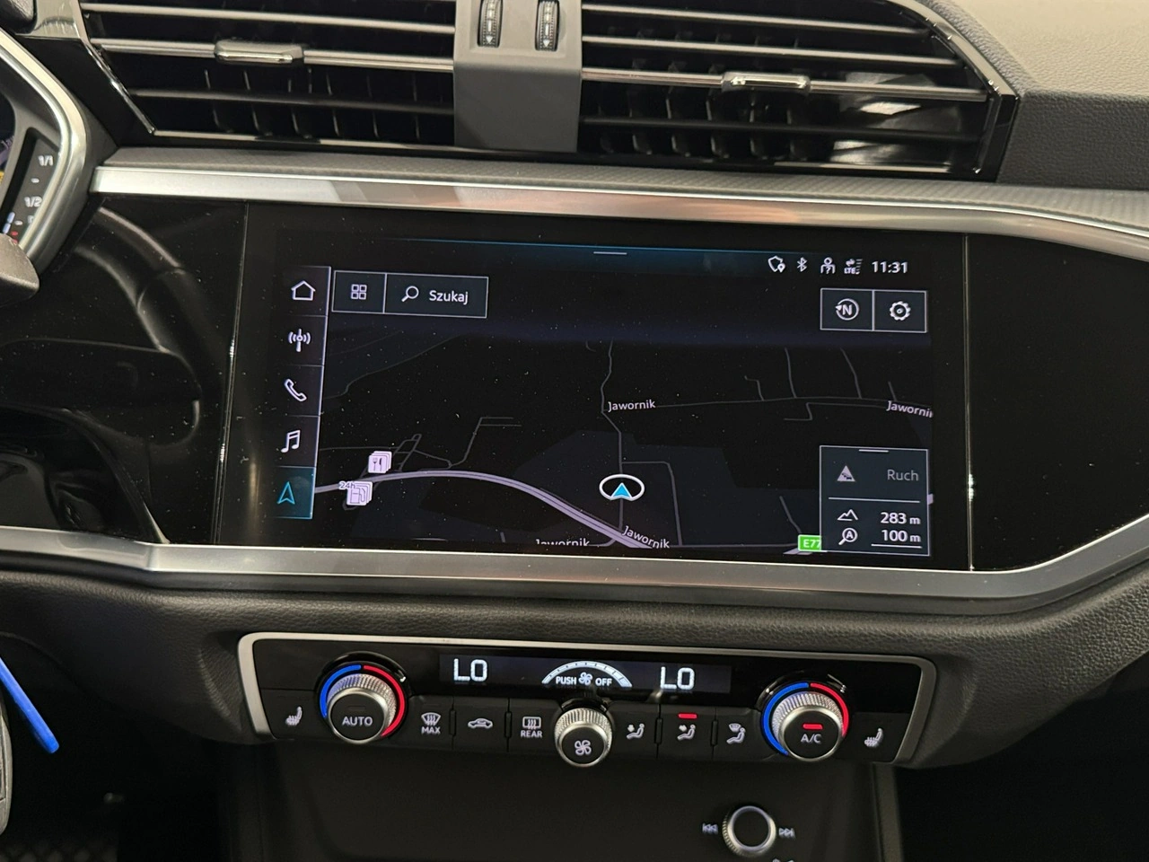 Audi Q3 - Zdjęcie 22