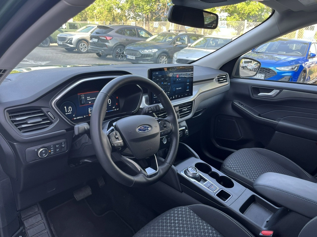 Ford Kuga - Zdjęcie 17