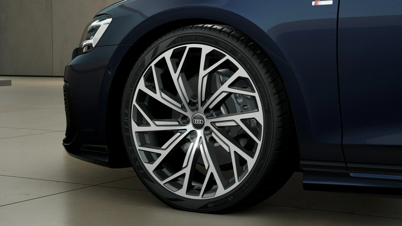 Audi A8 - Zdjęcie 5