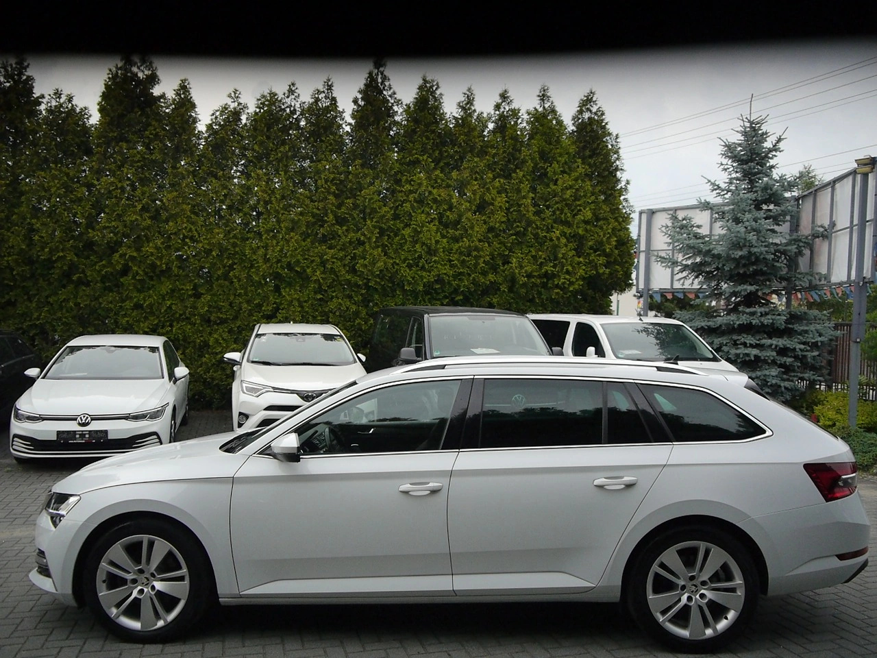 Skoda Superb - Zdjęcie 10