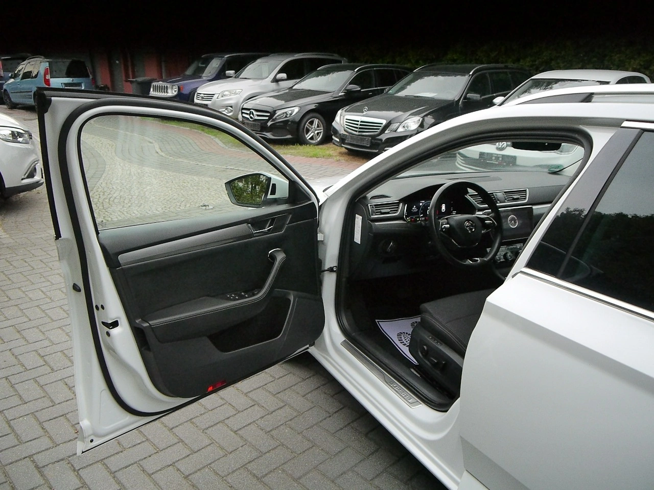 Skoda Superb - Zdjęcie 39
