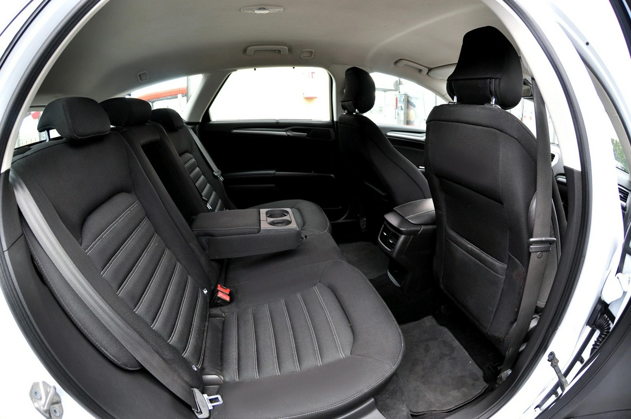Ford Mondeo - Zdjęcie 9