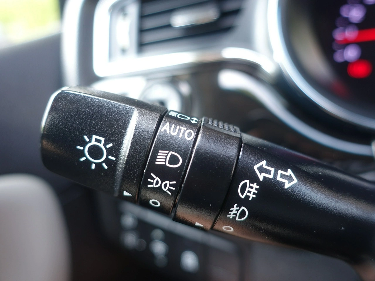 Kia Ceed - Zdjęcie 15