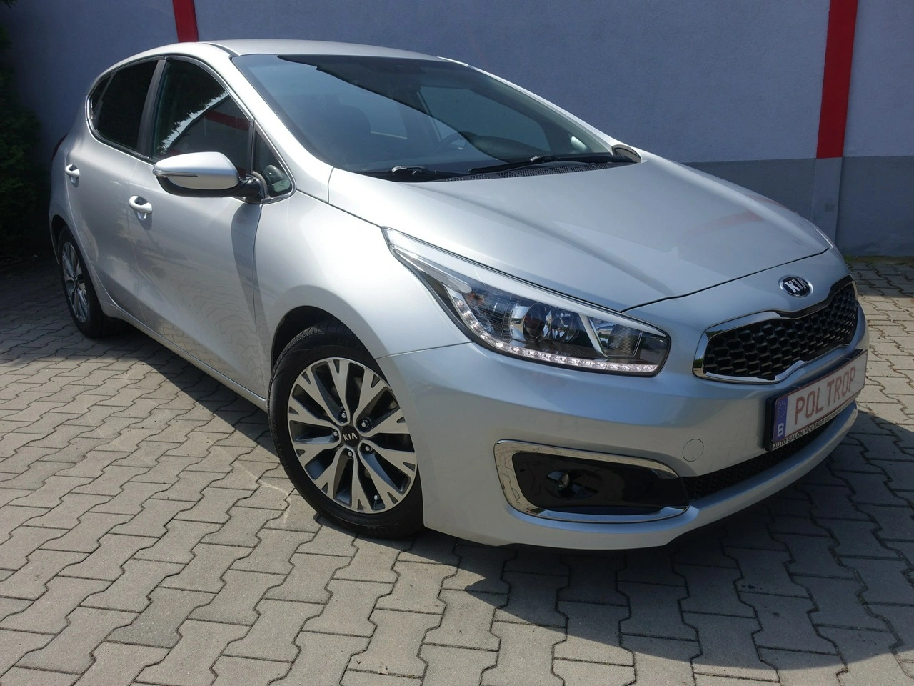 Kia Ceed - Zdjęcie 1