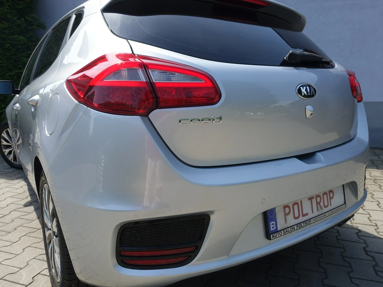 Kia Ceed - Zdjęcie 4