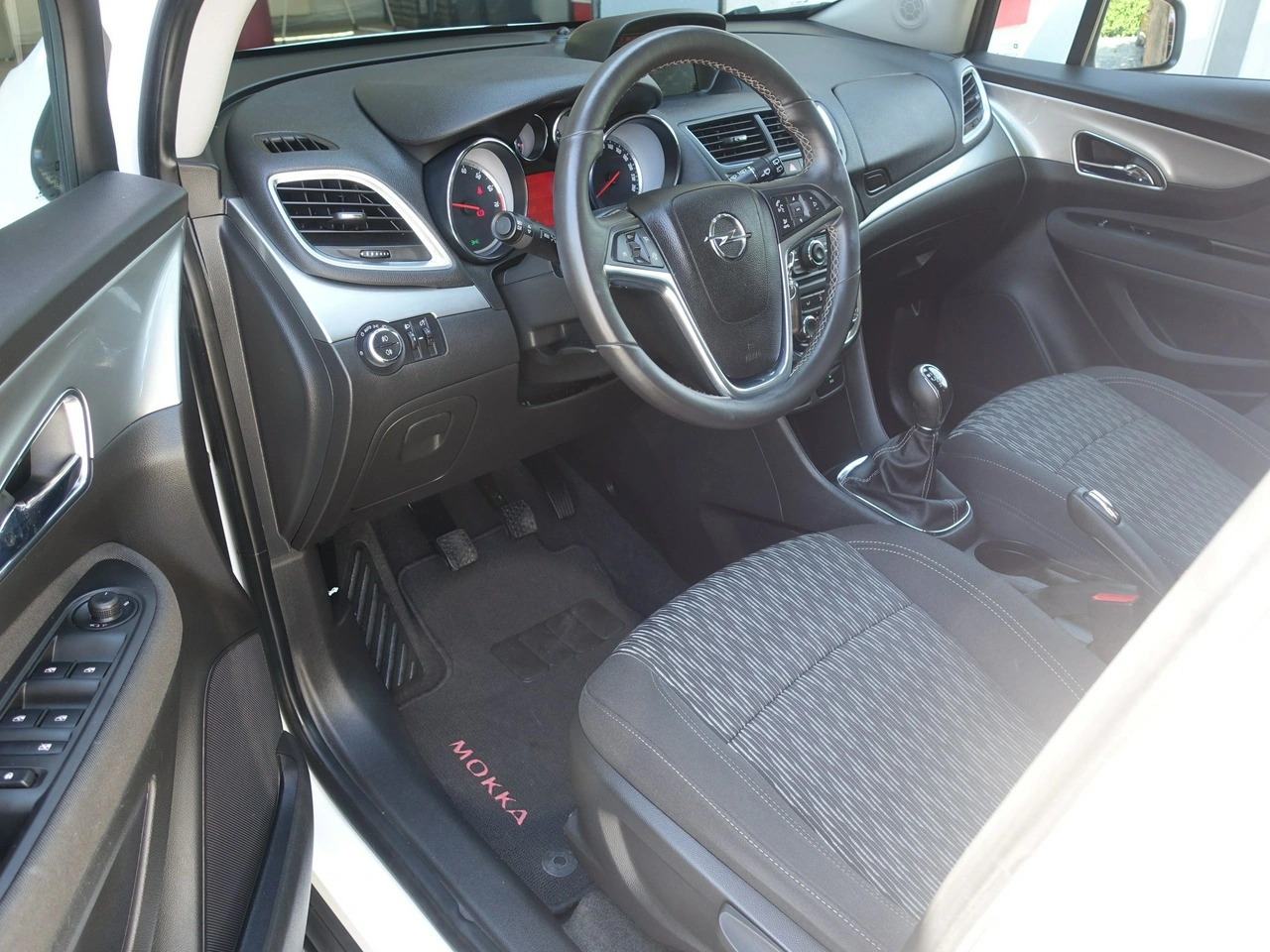 Opel Mokka - Zdjęcie 6