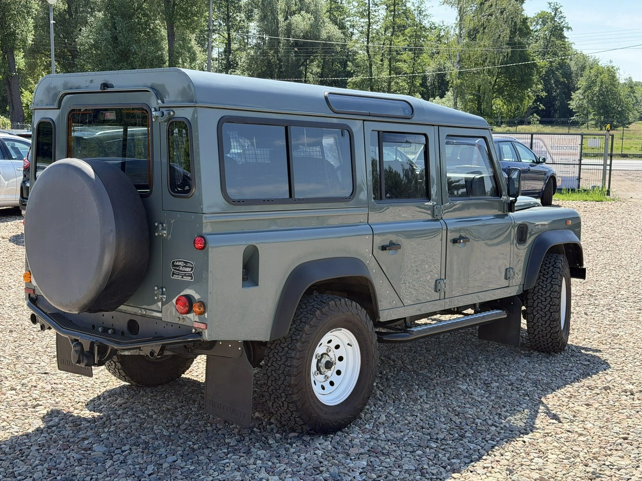 Land Rover Defender - Zdjęcie 13