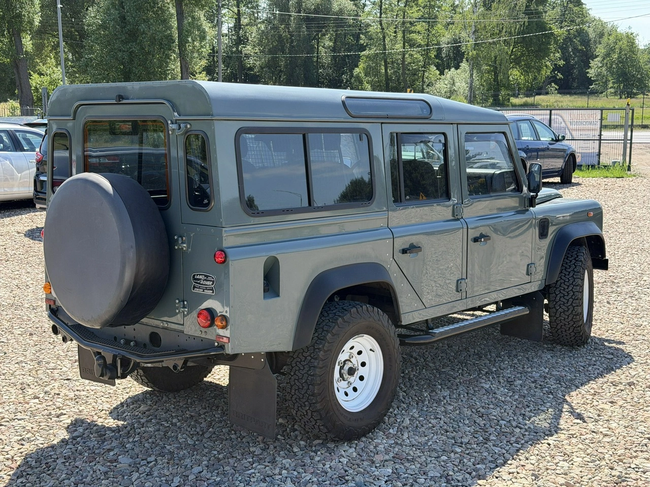 Land Rover Defender - Zdjęcie 14