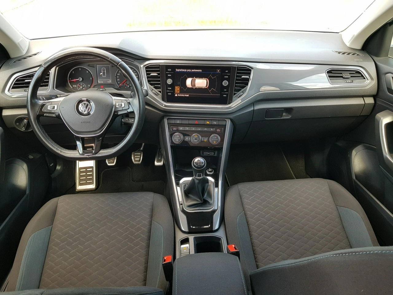 Volkswagen T-Roc - Zdjęcie 11