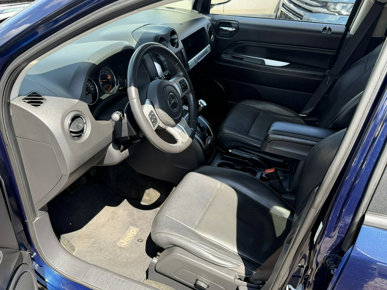 Jeep Compass - Zdjęcie 9