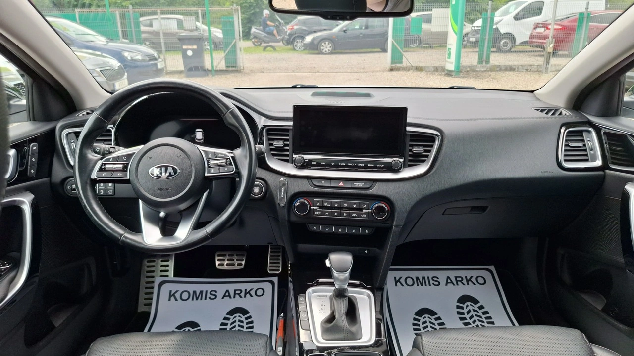 Kia XCeed - Zdjęcie 11