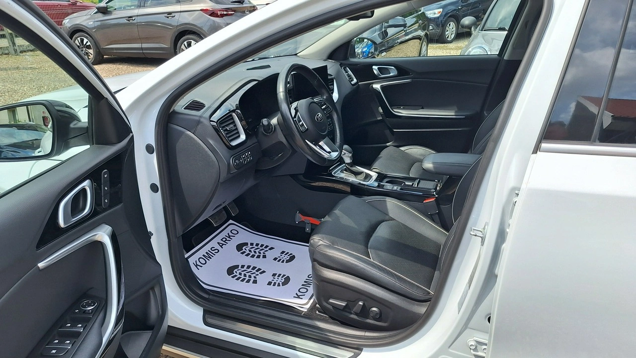 Kia XCeed - Zdjęcie 8